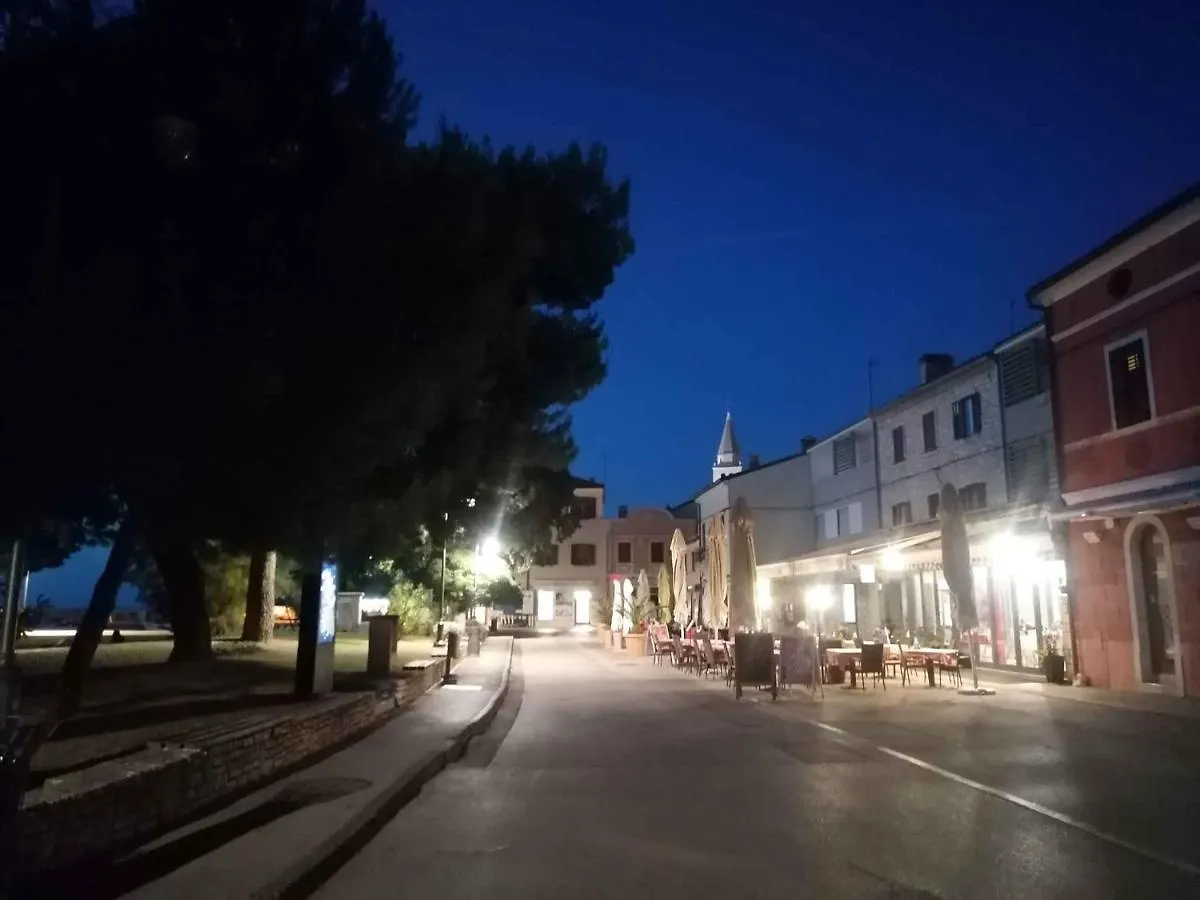 Apartments In Fazana/Istrien 8679 Valbandon